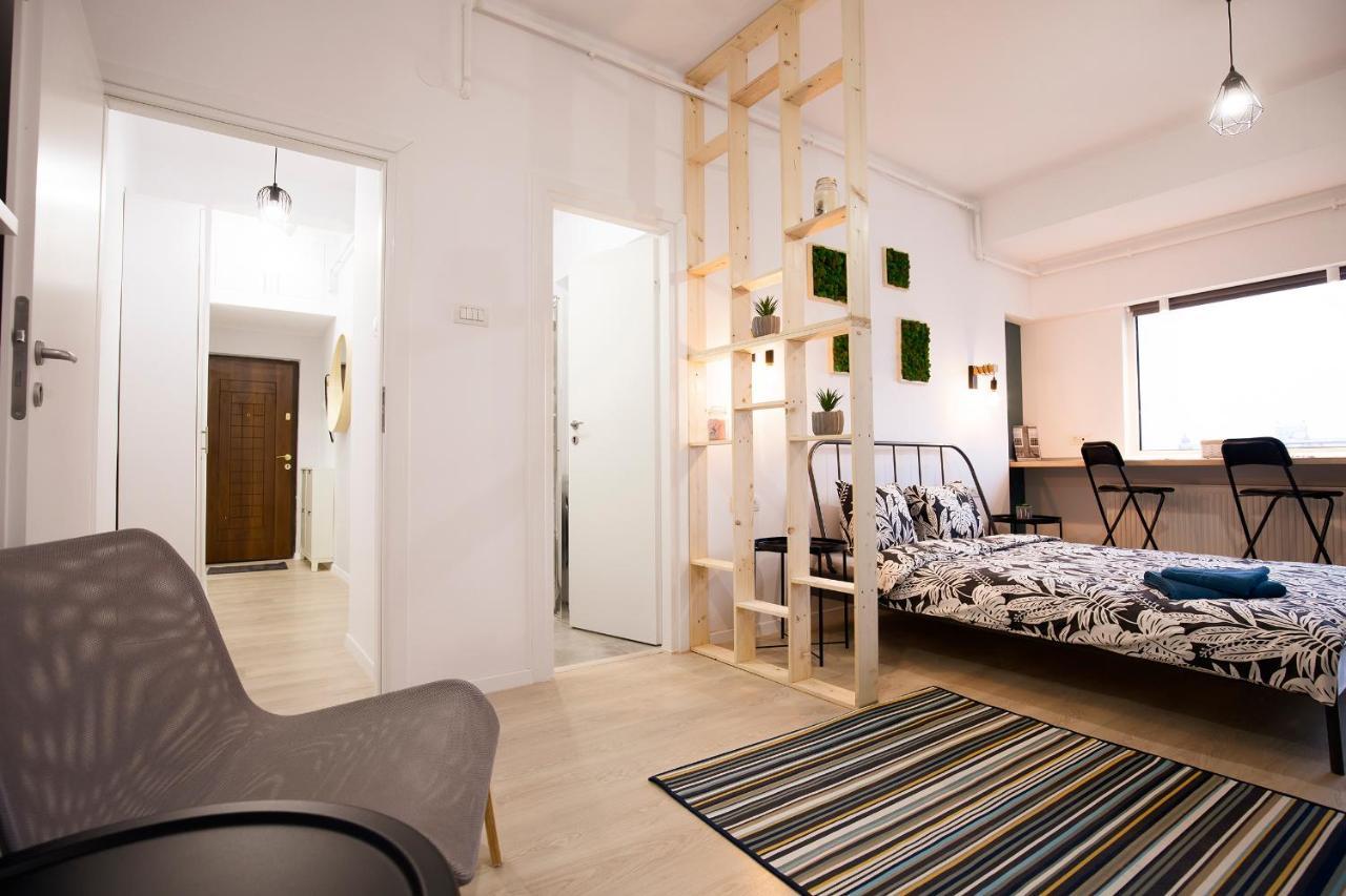 Ideal Studio Bukarest Exteriör bild