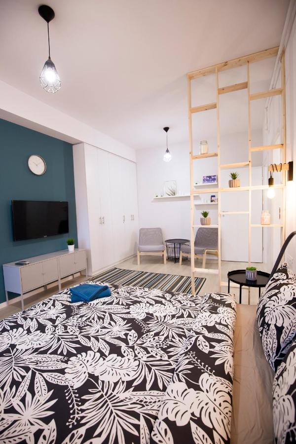 Ideal Studio Bukarest Exteriör bild